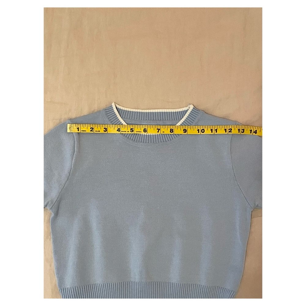 Knit Cropped Set - Picture 3 of 7
